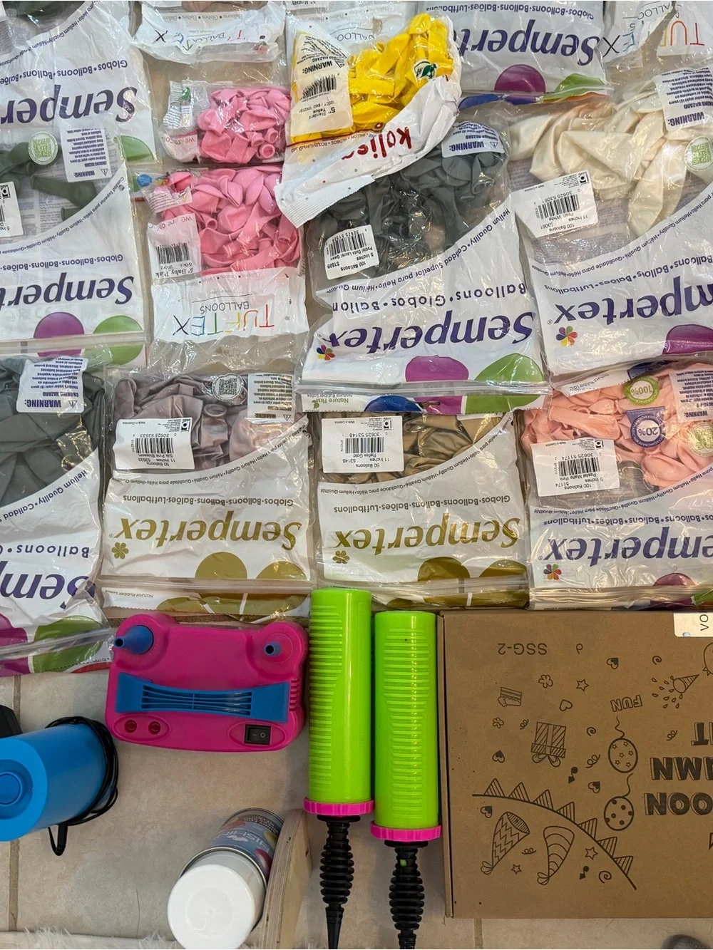 Assorted Professional Latex Balloons & Pumps